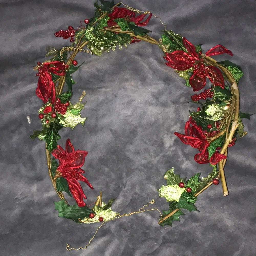 Garland Holiday Wreath
